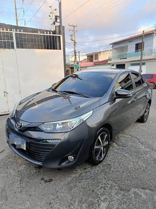 TOYOTA YARIS 1.5 16V FLEX SEDAN XLS CONNECT MULTIDRIVE TOYOTA YARIS 1.5 16V FLEX SEDAN XLS CONNECT MULTIDRIVE